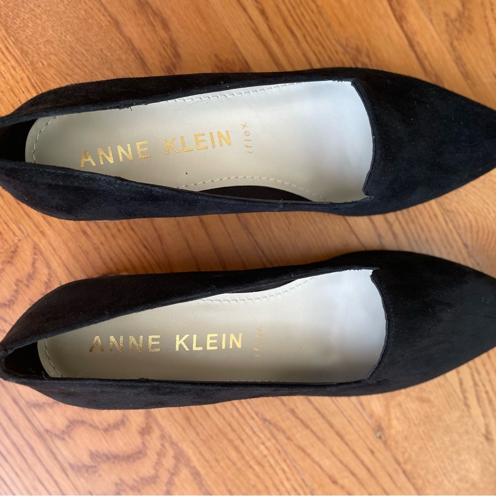 Anne Klein Akkimbra loafer with Cheetah Print heels - size 10.5
Never worn.